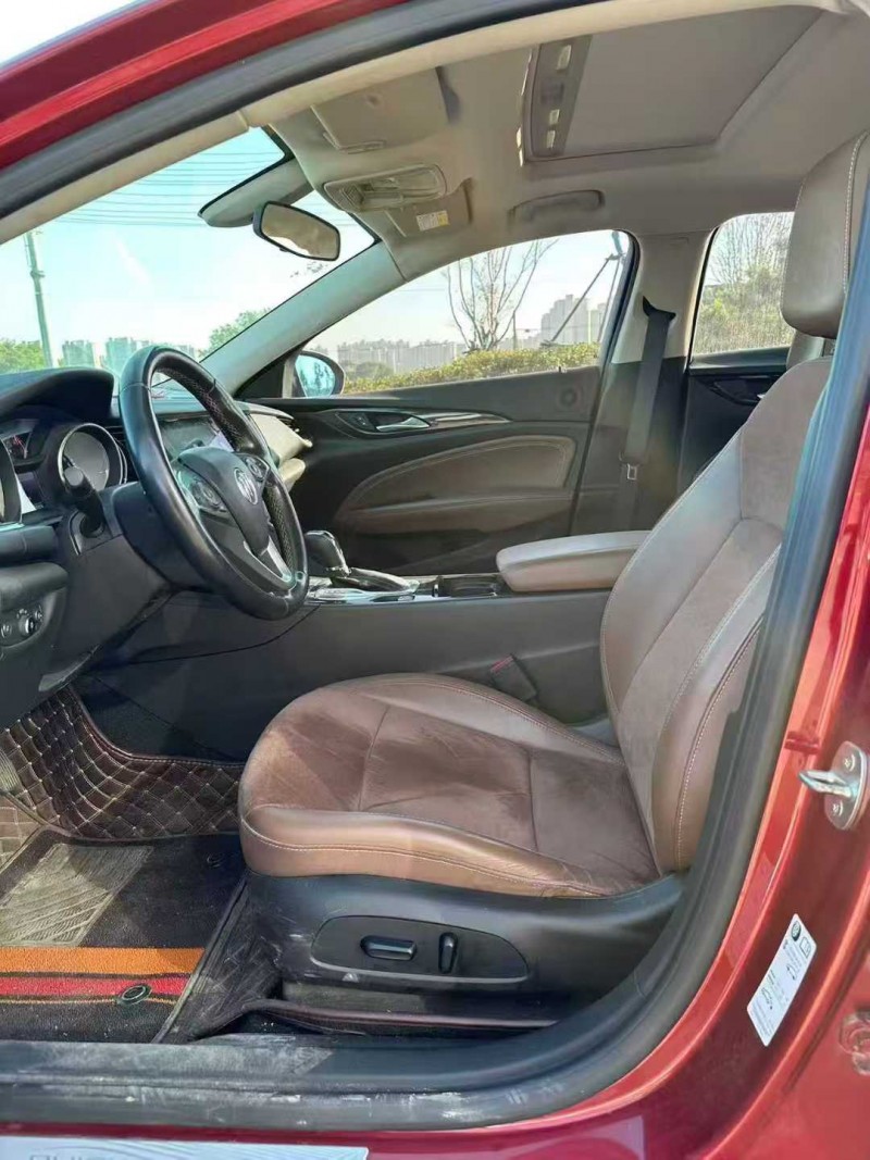 苏州19年别克君威6