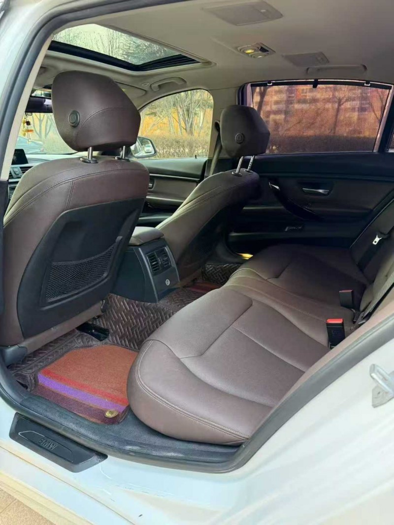 邢台18年宝马3系4