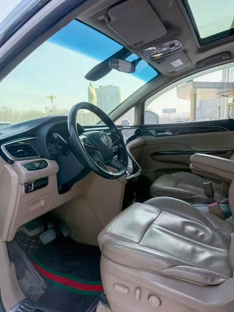 吉林17年别克GL84