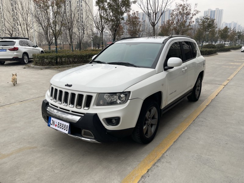 济宁17年Jeep指南者2