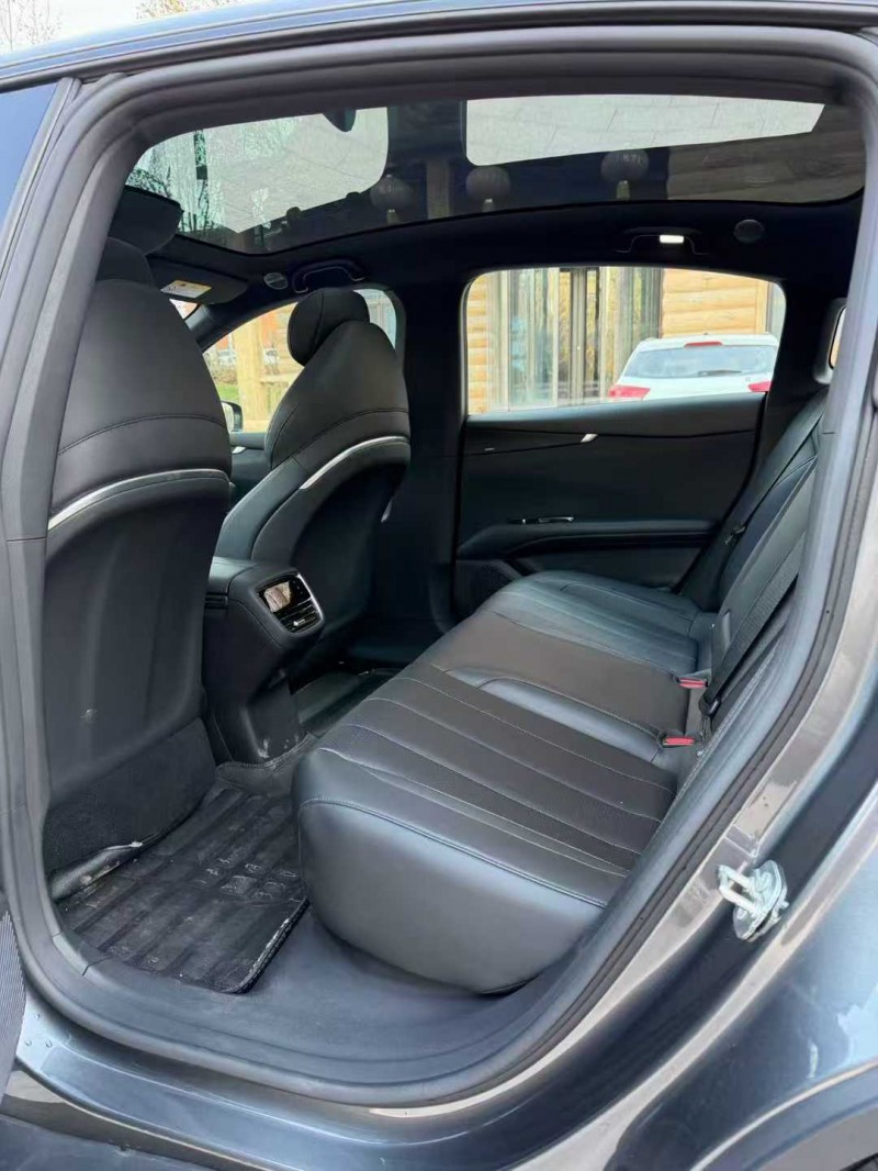 邢台25年长安汽车深蓝4