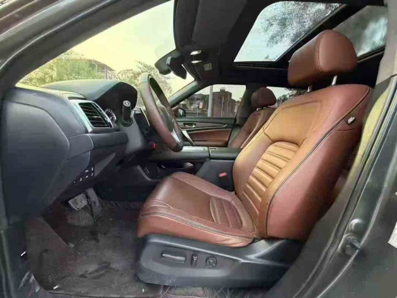 湛江20年本田URV4