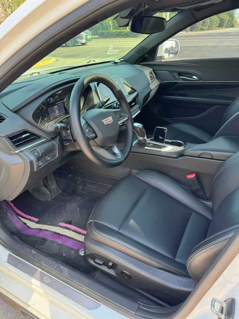 邢臺22年凱迪拉克CT42