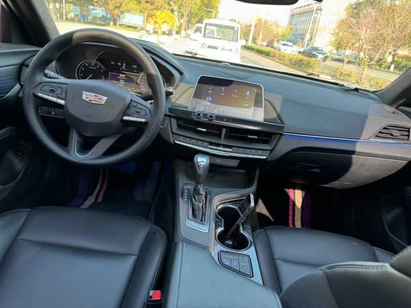 邢臺22年凱迪拉克CT45