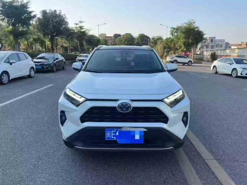 湛江24年丰田RAV4荣放1