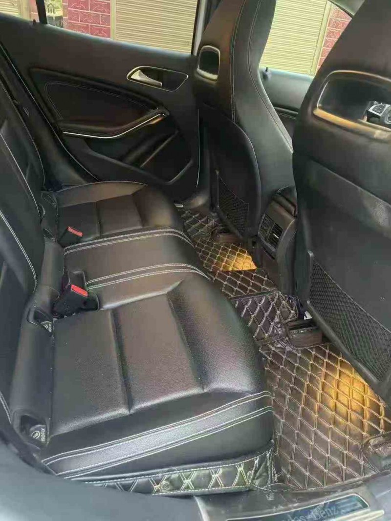 张家界19年奔驰GLA5