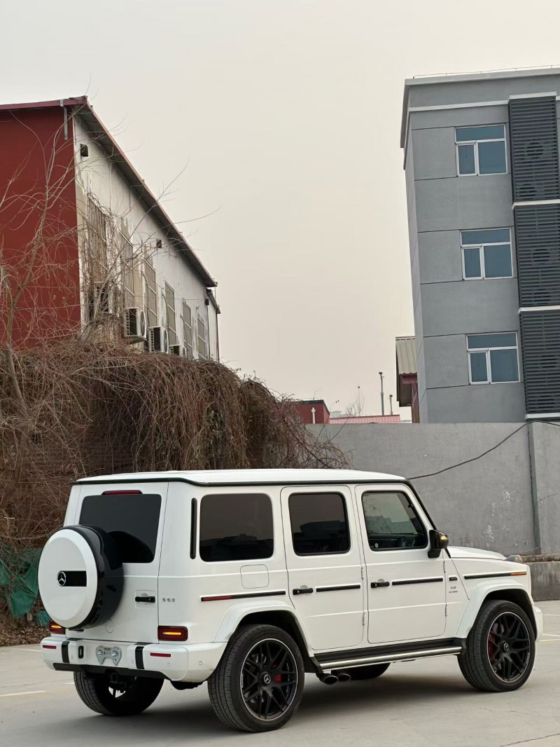 唐山23年奔驰G8