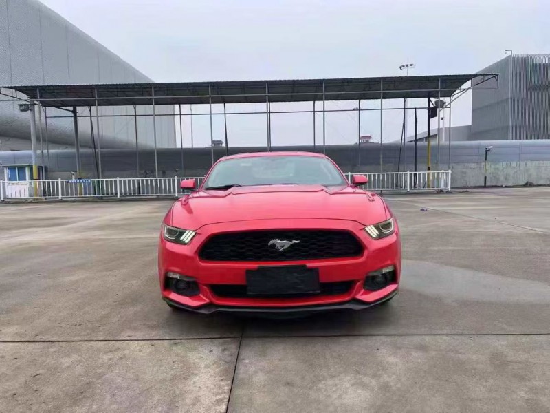 杭州16年福特野马1