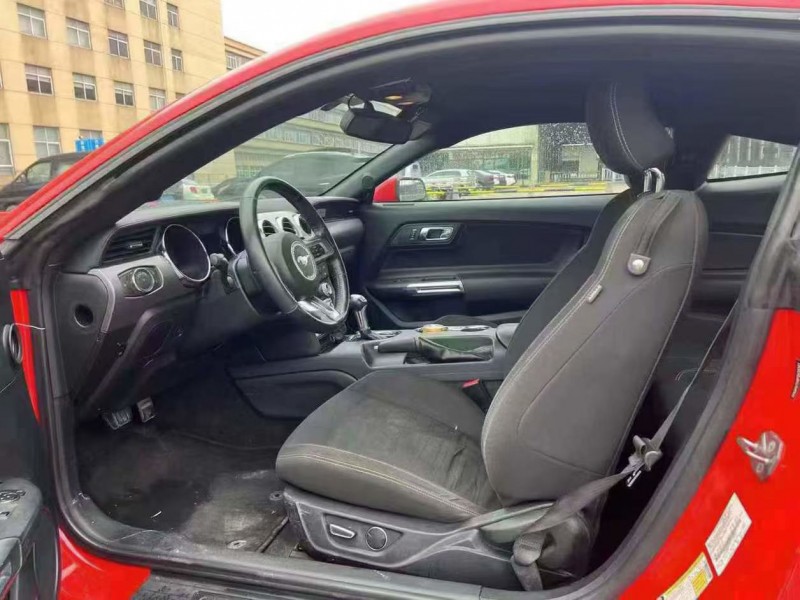 杭州16年福特野马7