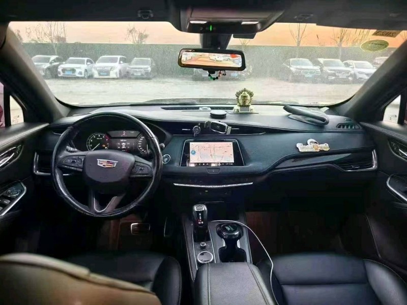 濰坊19年凱迪拉克XT46