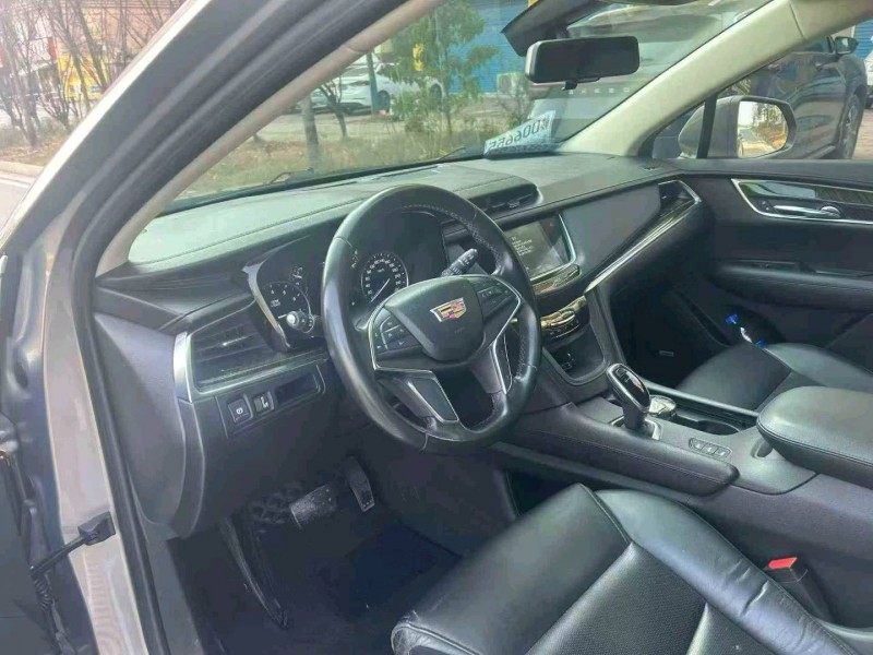 衡阳18年凯迪拉克XT54