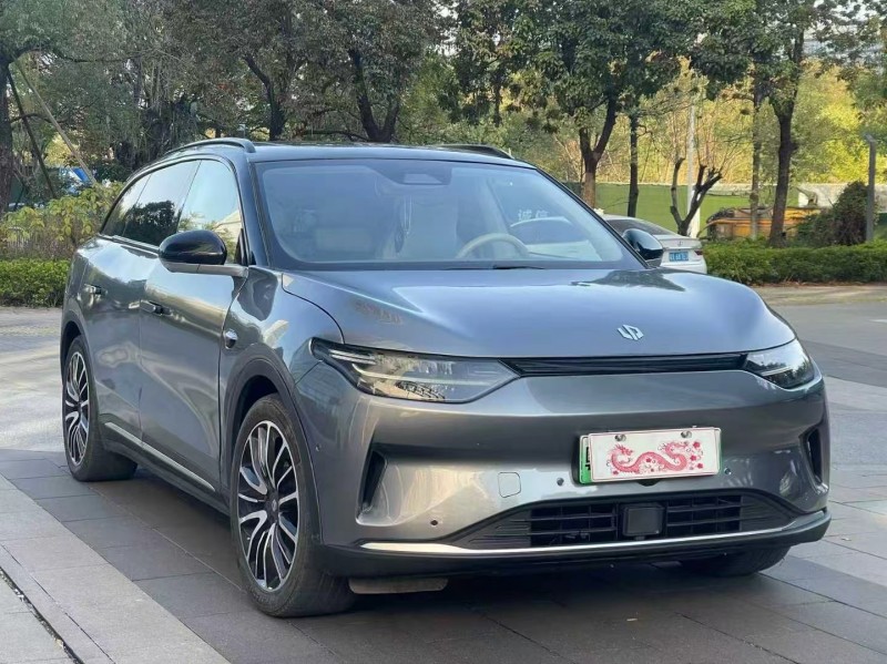 佛山22年零跑汽车C112