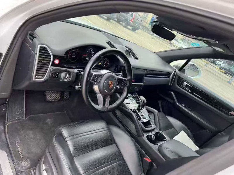 杭州19年保時捷卡宴5