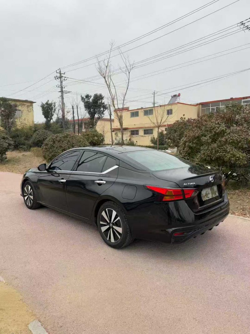 棗莊22年日產天籟7