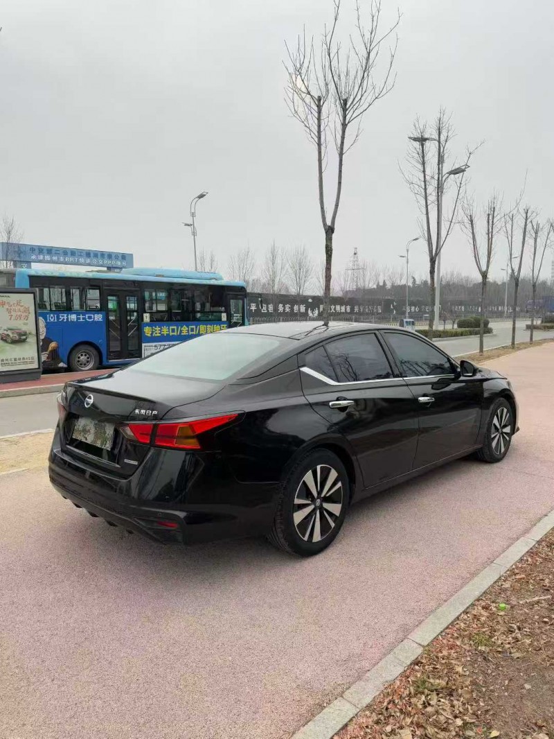 棗莊22年日產天籟8