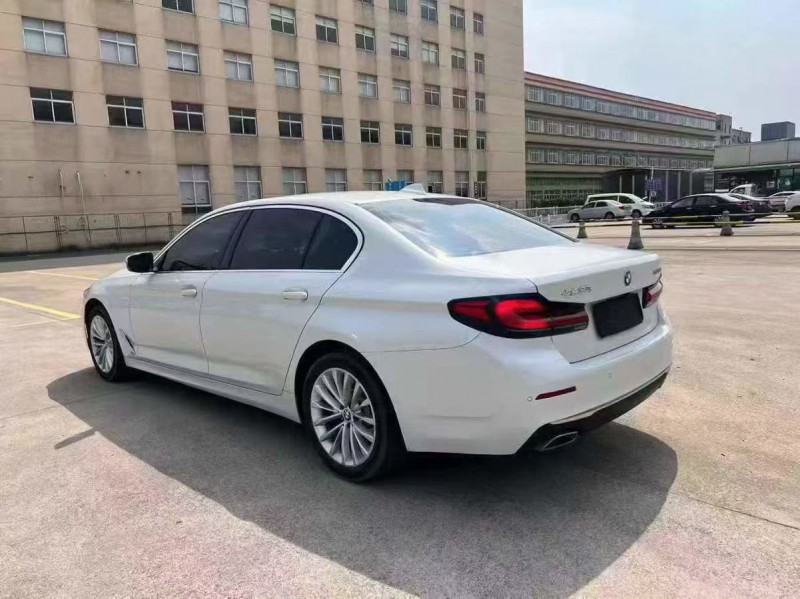 杭州21年宝马5系5