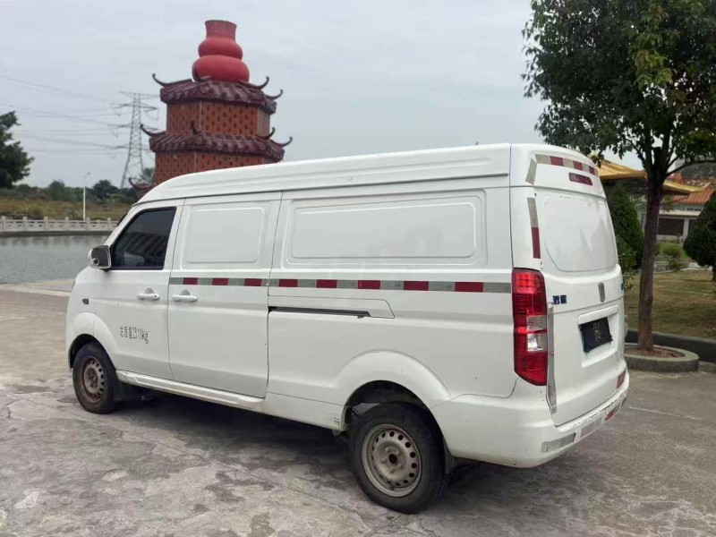 揭阳22年吉利远程4