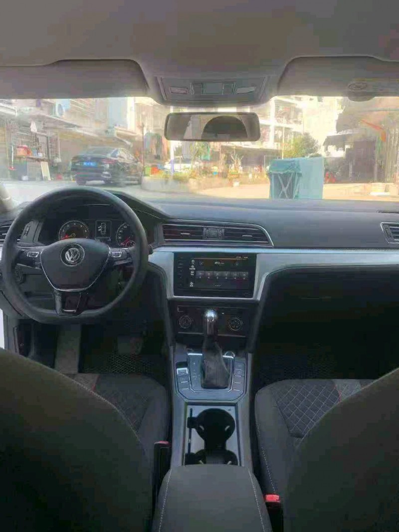 岳阳22年大众凌渡5