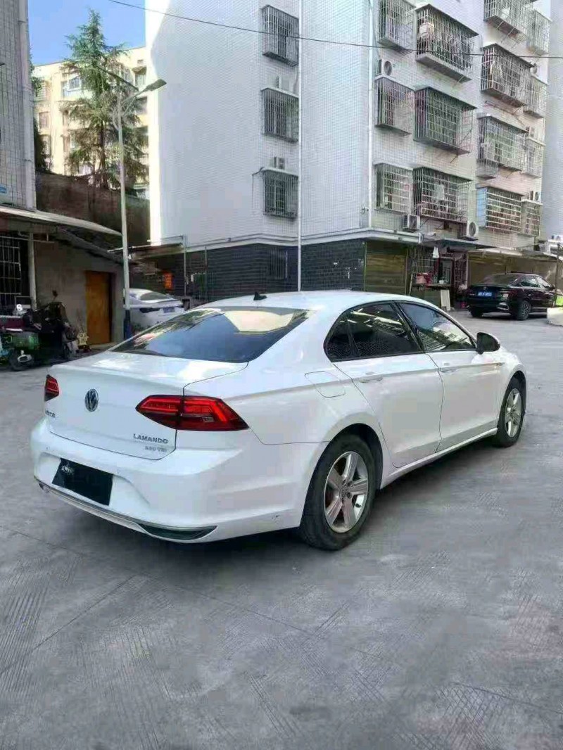 岳阳22年大众凌渡9