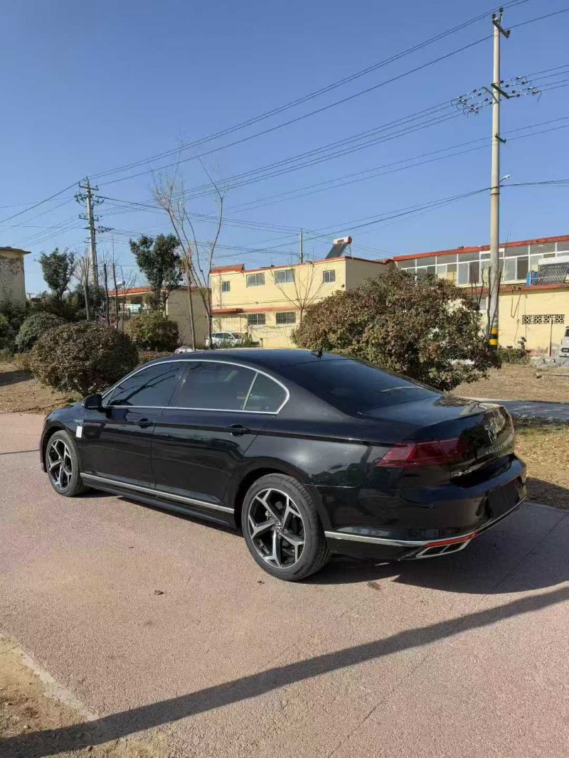 枣庄23年大众迈腾7