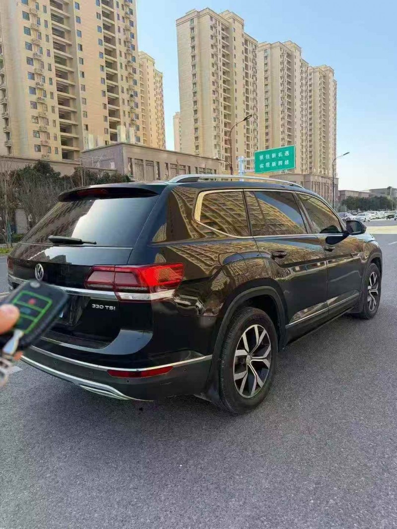 安庆18年大众途昂8