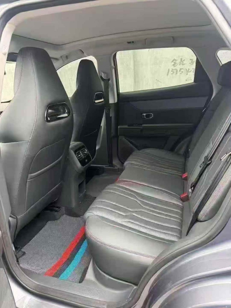 嘉兴25年奇瑞捷途4