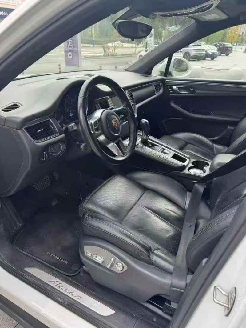 贛州15年保時捷Macan5