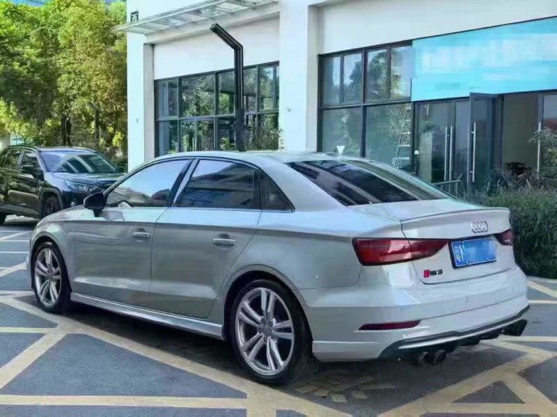 深圳17年奥迪S37