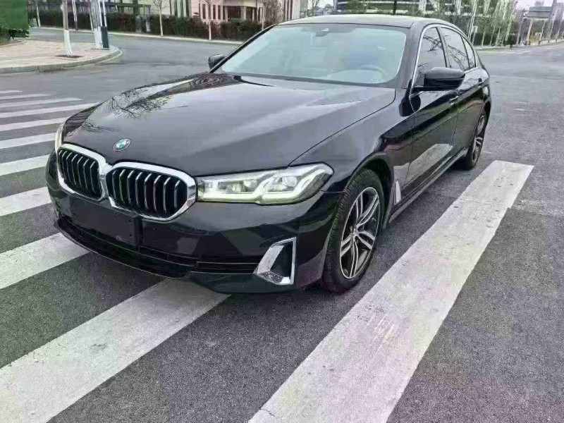 吉安21年宝马5系3