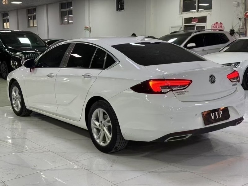 廊坊21年别克君威7