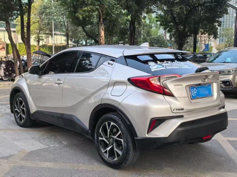 深圳20年丰田奕泽7