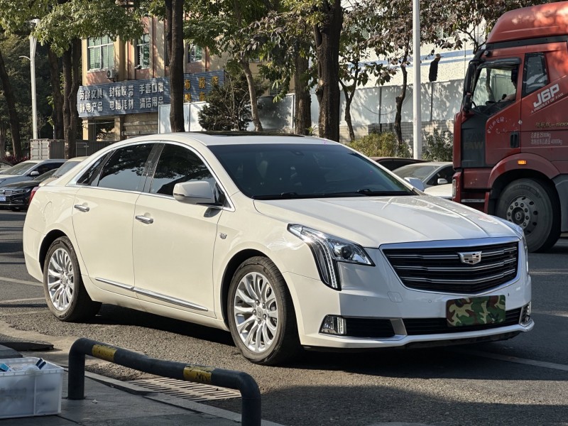 东莞19年凯迪拉克XTS2