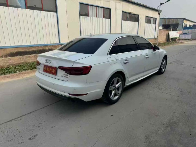 郑州17年奥迪A4L3