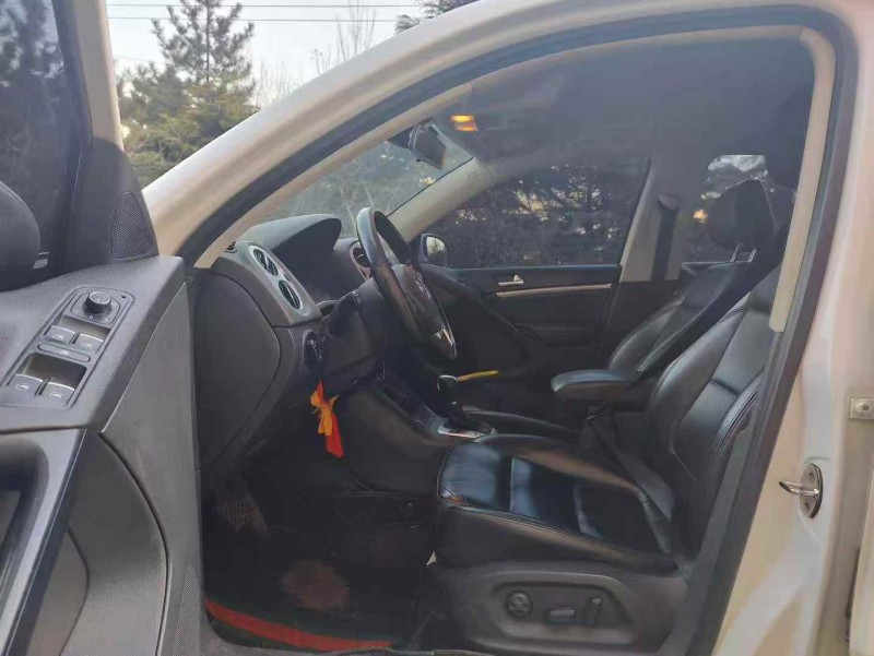 东营16年大众途观6