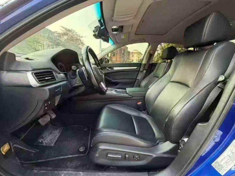 江门20年本田雅阁4