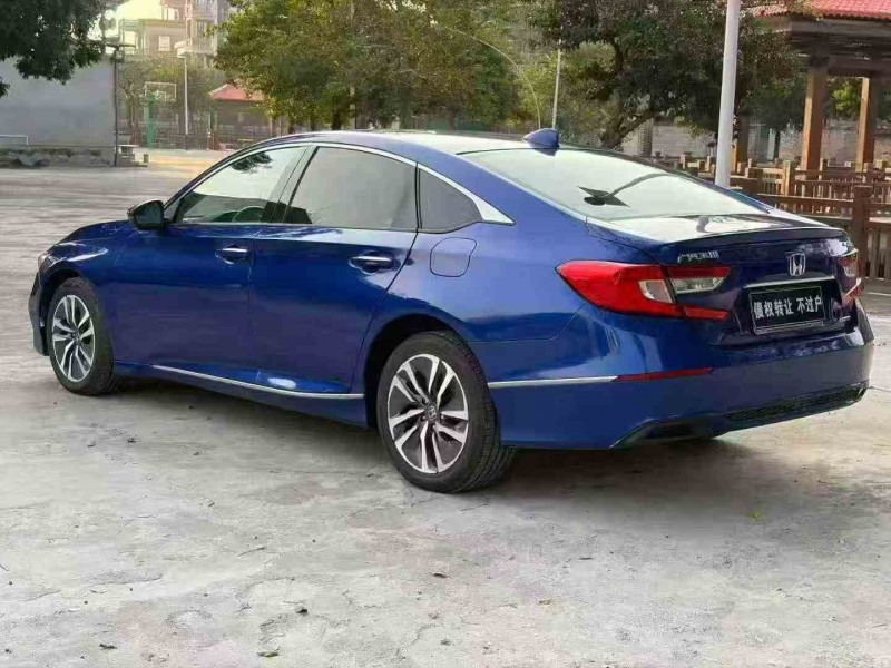 江门20年本田雅阁8