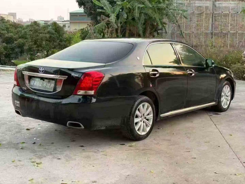 湛江12年丰田皇冠7