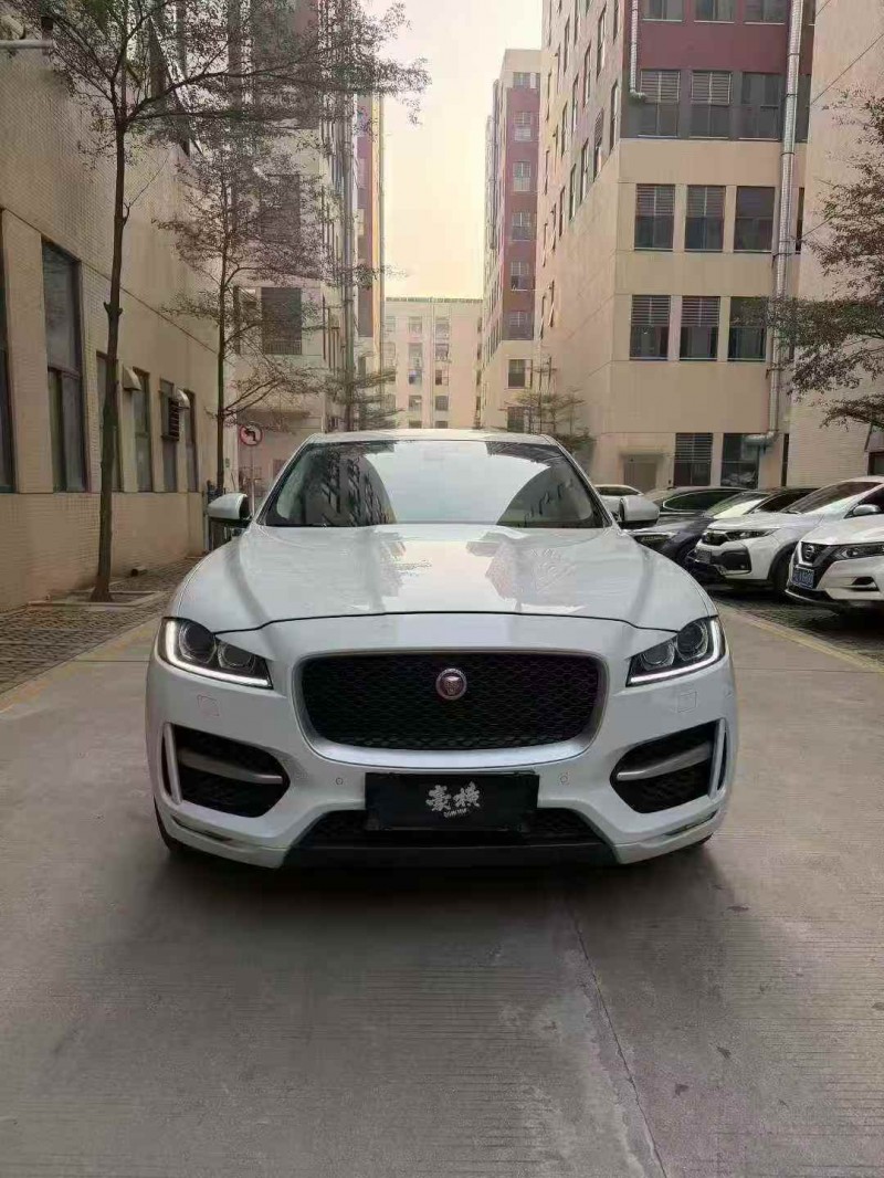 湛江17年捷豹F-PACE1