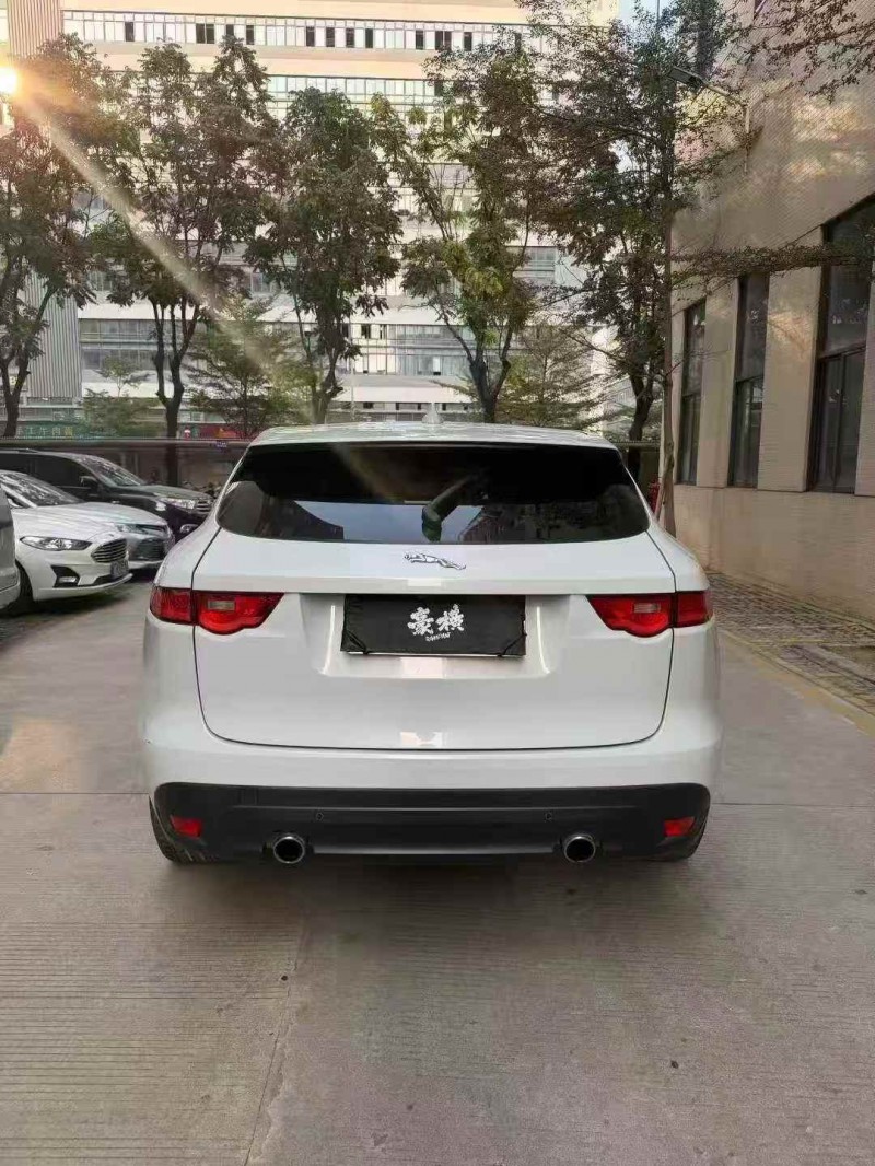 湛江17年捷豹F-PACE8