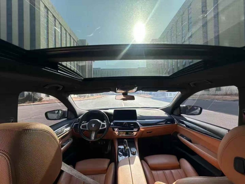 济宁21年宝马6系4