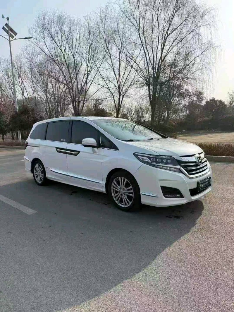 东营16年本田艾力绅2