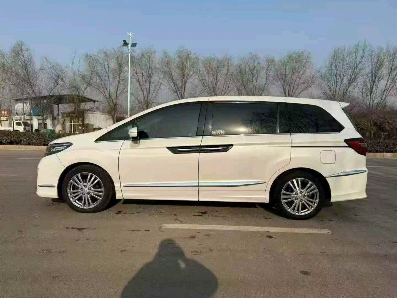 东营16年本田艾力绅7