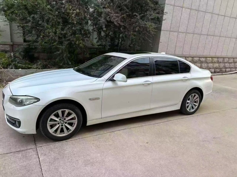 济宁13年宝马5系3