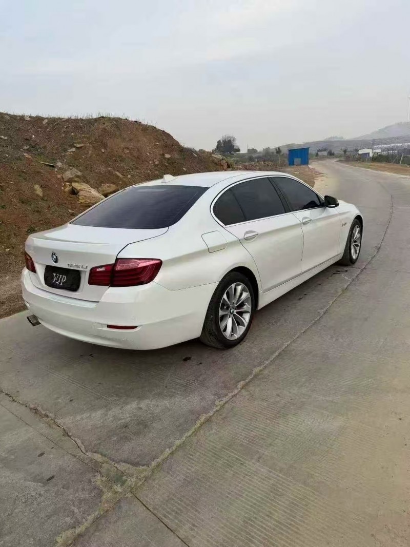 合肥17年宝马5系3