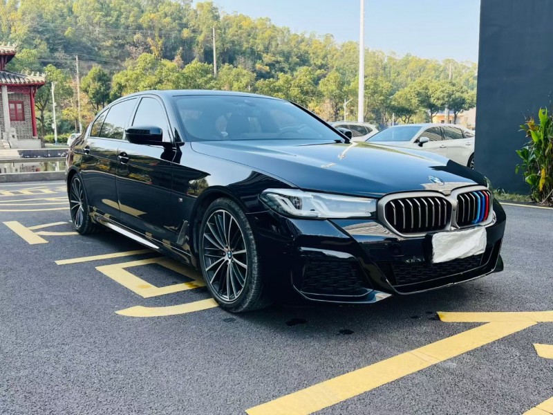 岳阳23年宝马5系3