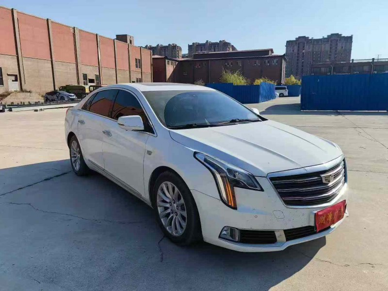 青島18年凱迪拉克XTS2