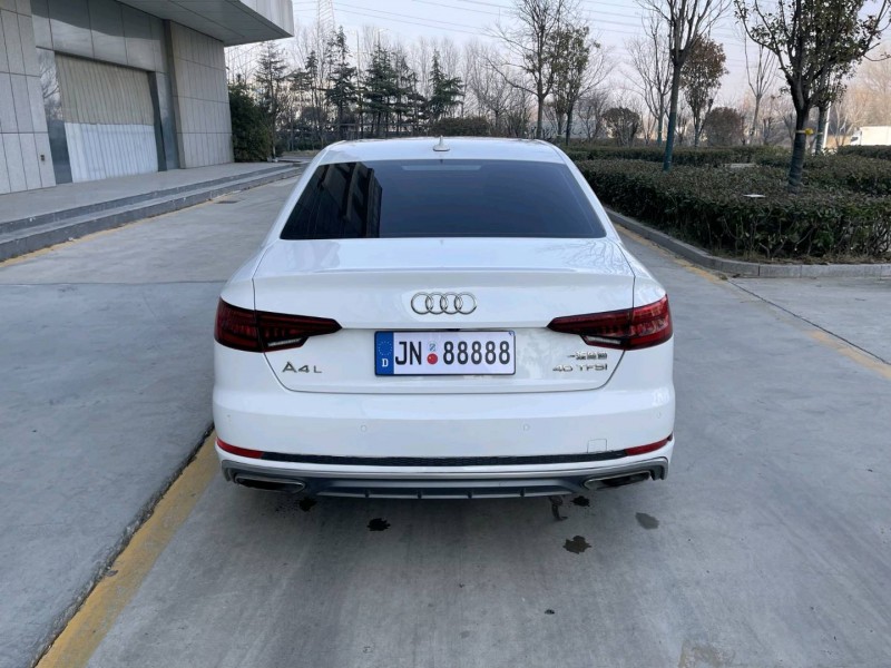 淄博19年奥迪A4L9