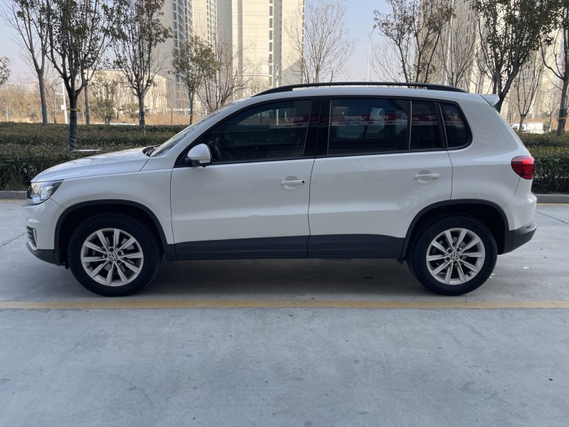 济宁19年大众途观8