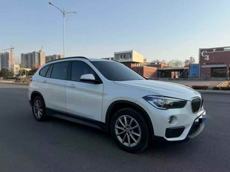 济宁19年宝马X12