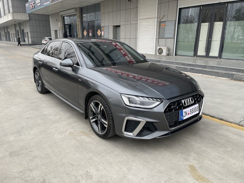 济宁21年奥迪A4L3